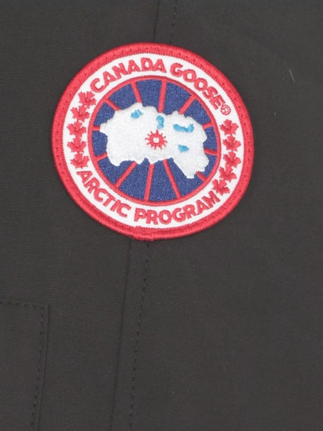 Canada Goose Men's Down Jacket With Hood And Zip Pockets