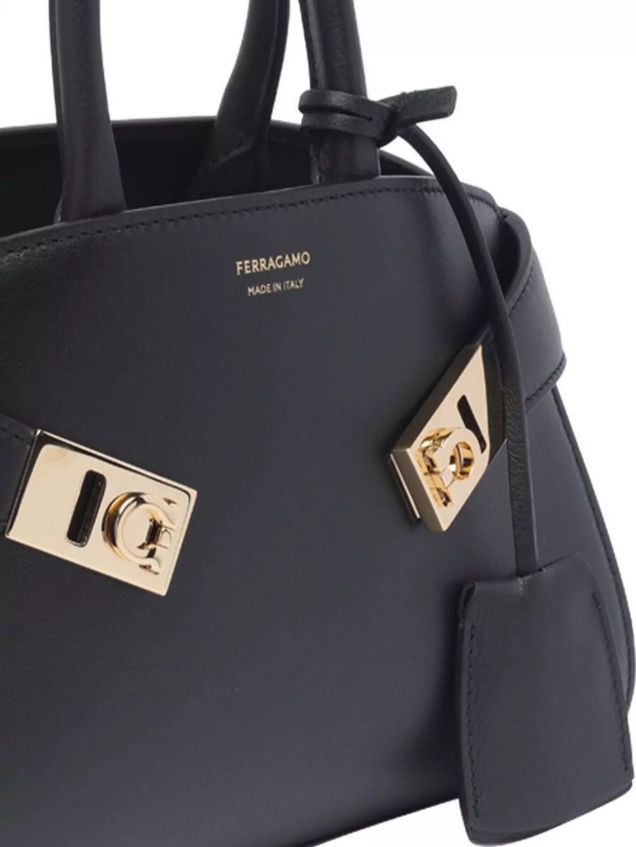 Ferragamo Women's Handbag Hug In Black