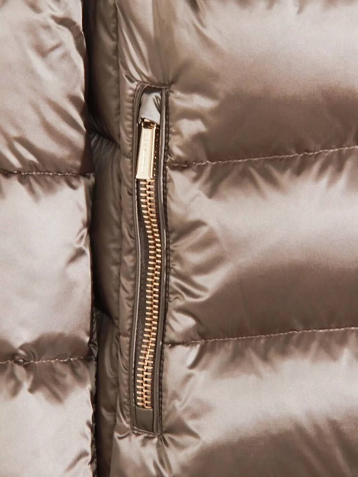 Moorer Long Quilted Down Jacket With High Collar