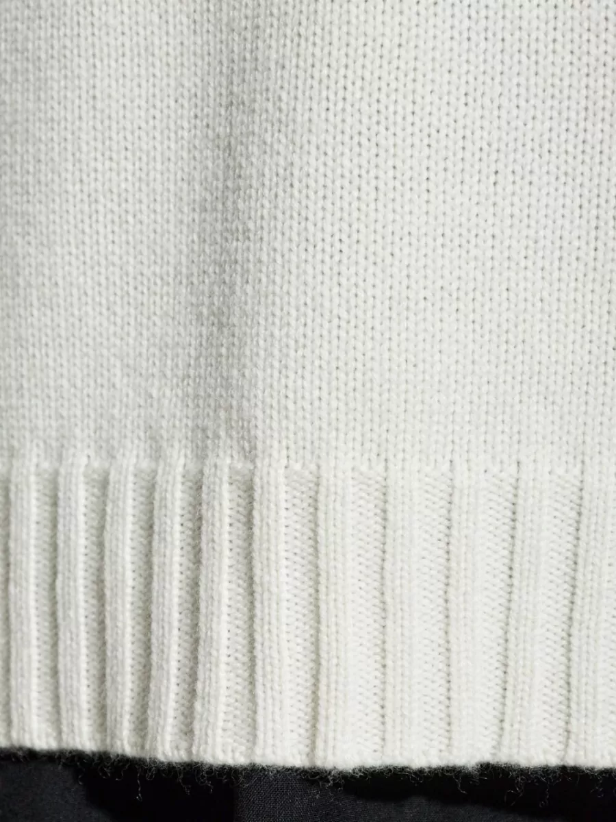 Max Mara Cashmere Ribbed Turtleneck Sweater