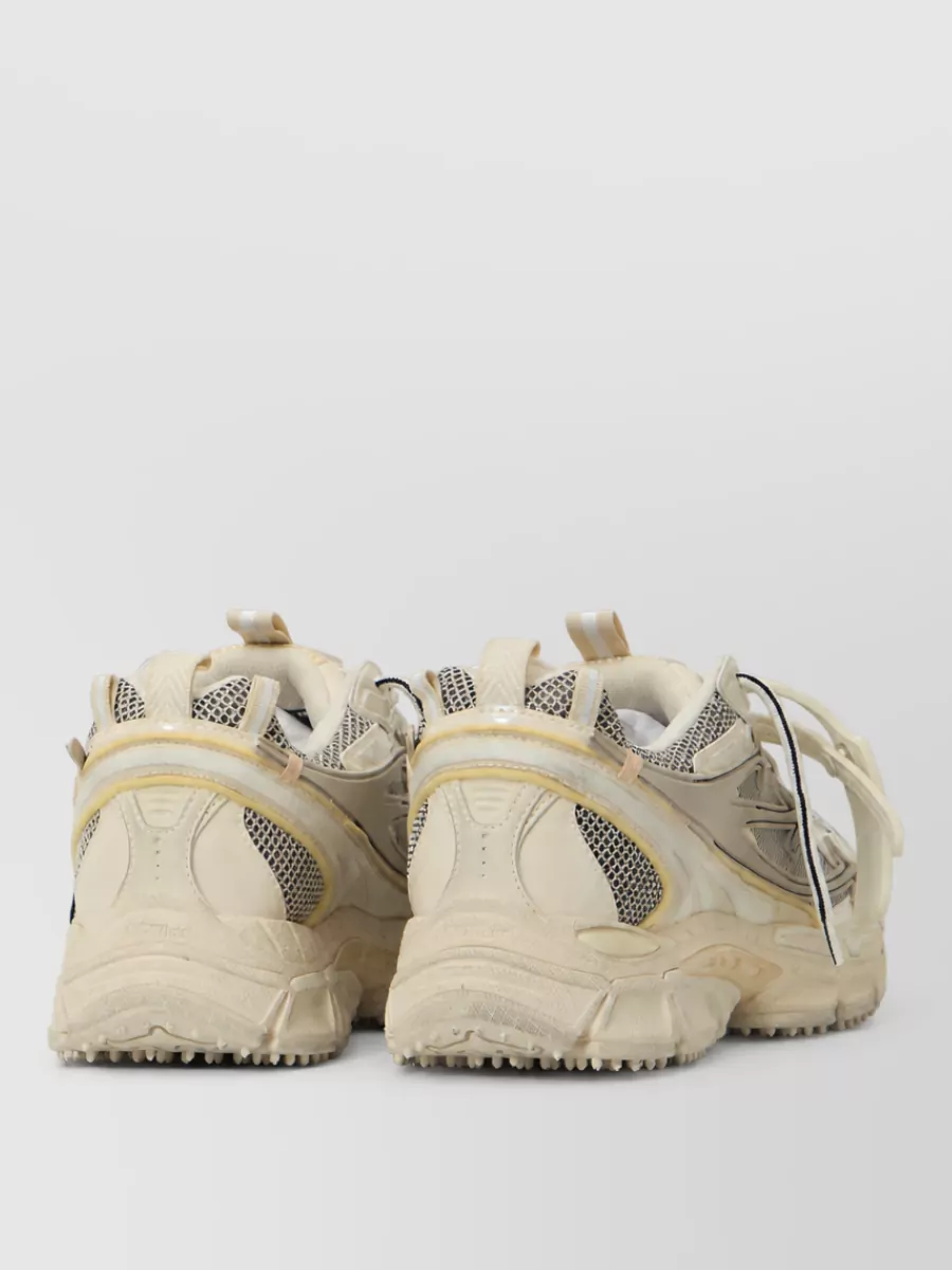 Off-White Low-top sneakers
