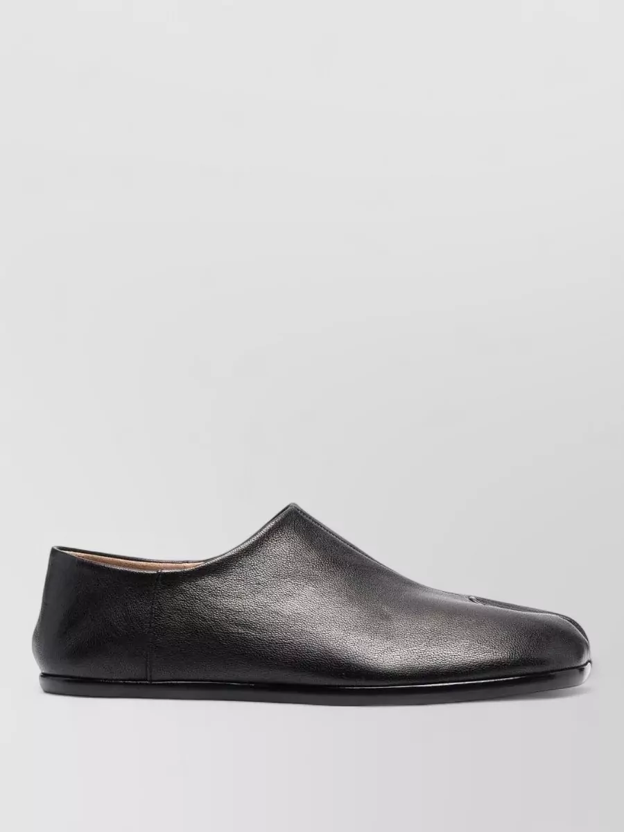 Maison Margiela Tabi Toe Loafers Round Heel Leather