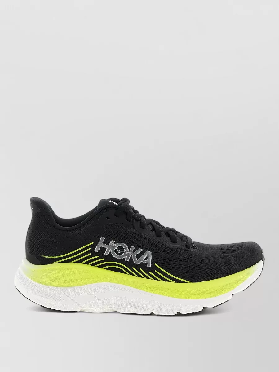 Hoka One One clifton 11 low-top sneakers