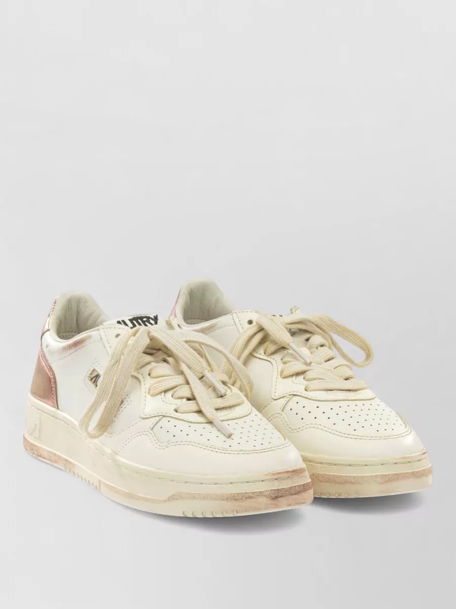Autry leather low-top sneakers