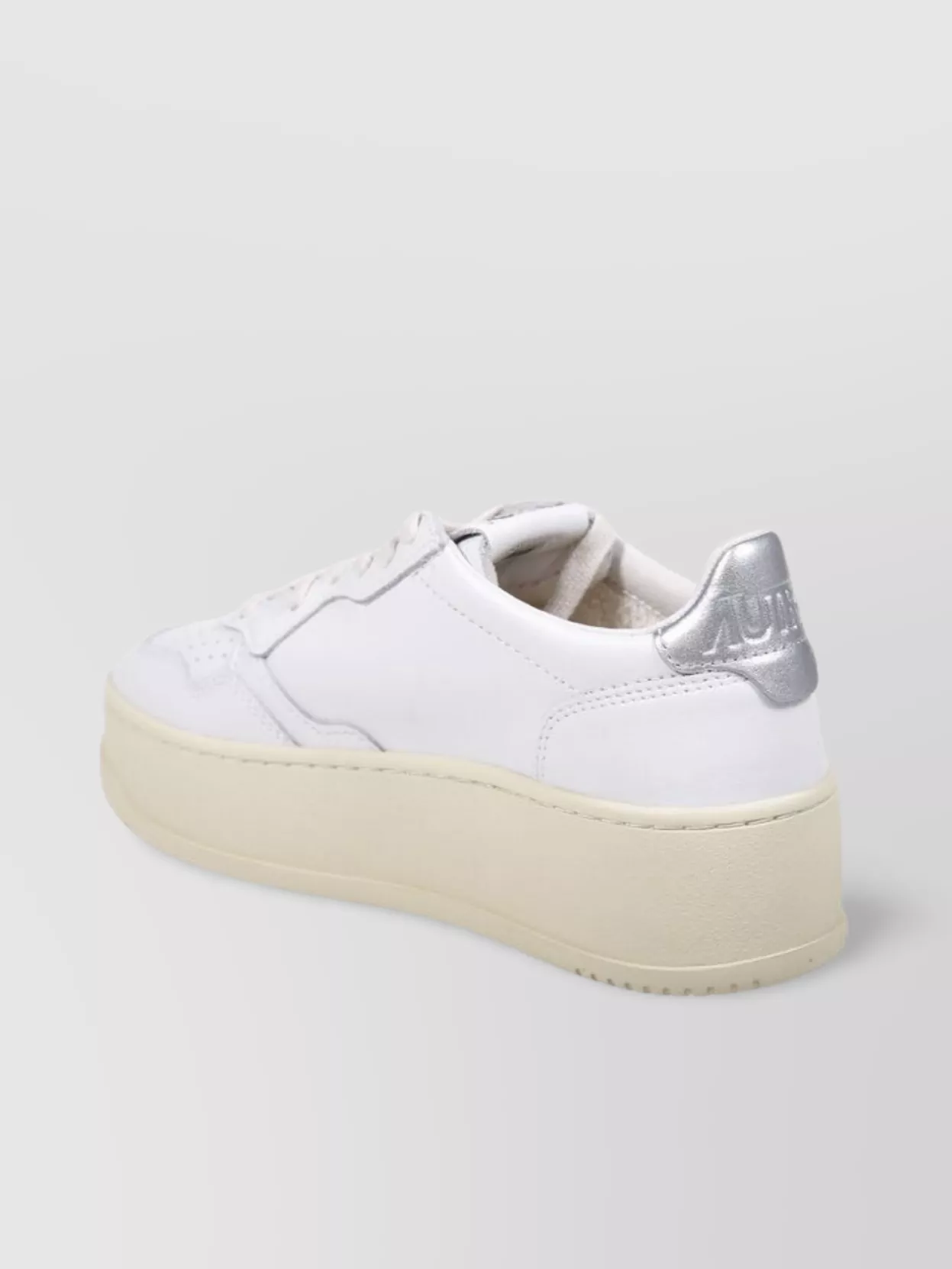 Autry Low Platform Sneaker With Contrast Sole In White