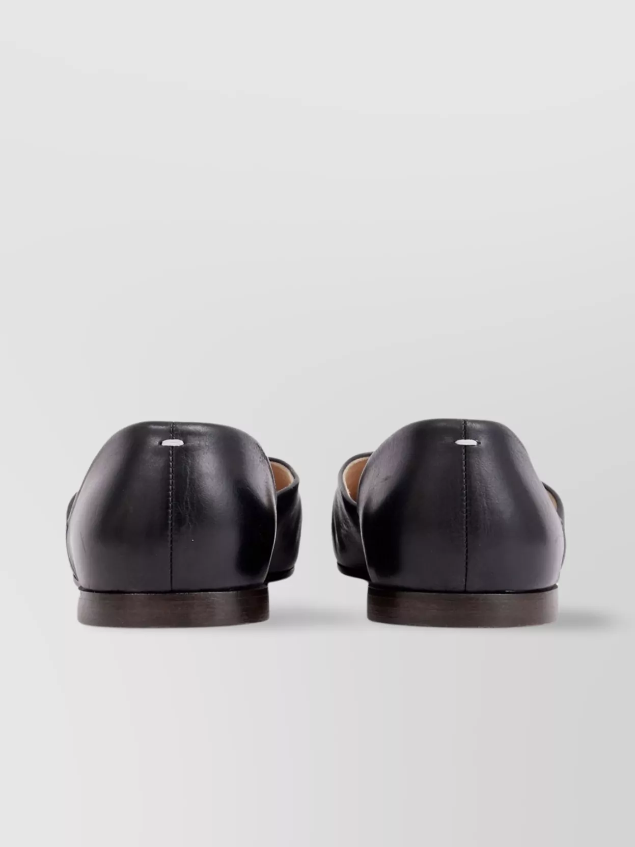 Maison Margiela Leather Grecian Slider Slippers Round Toe