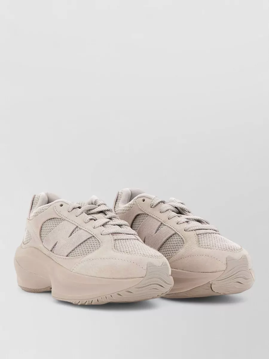 New Balance Leather low-top sneakers