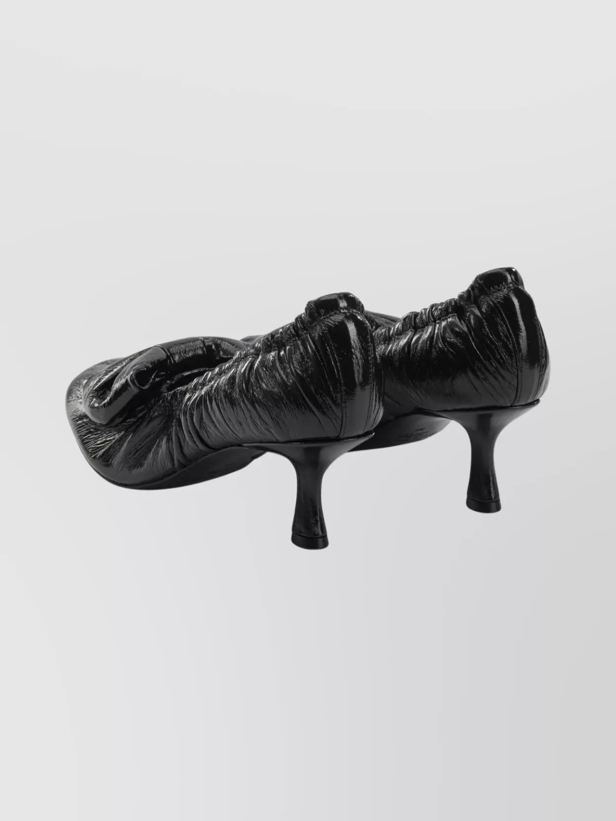 Acne Studios Stylish Kitten Heel Pumps With Bow Detail In Black