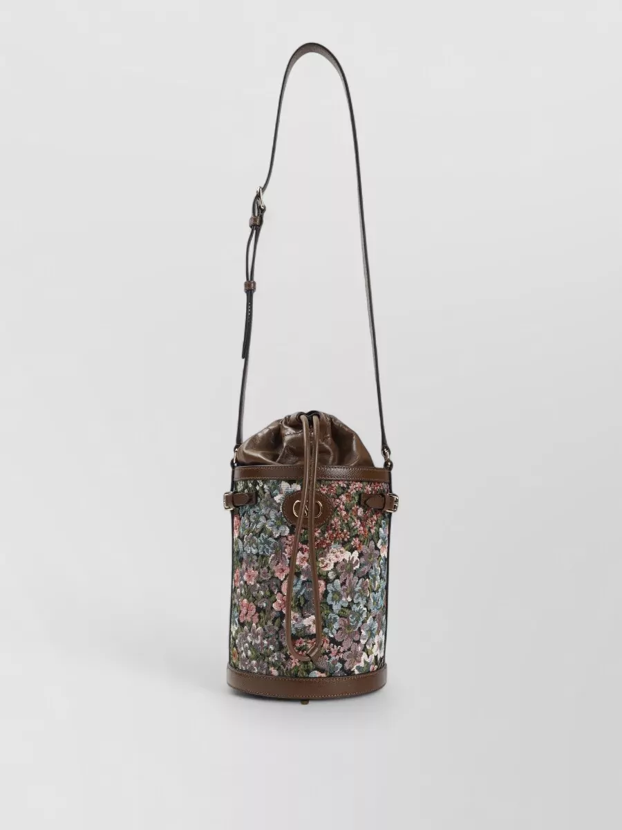 Valentino Garavani vlogo signature leather shoulder bag
