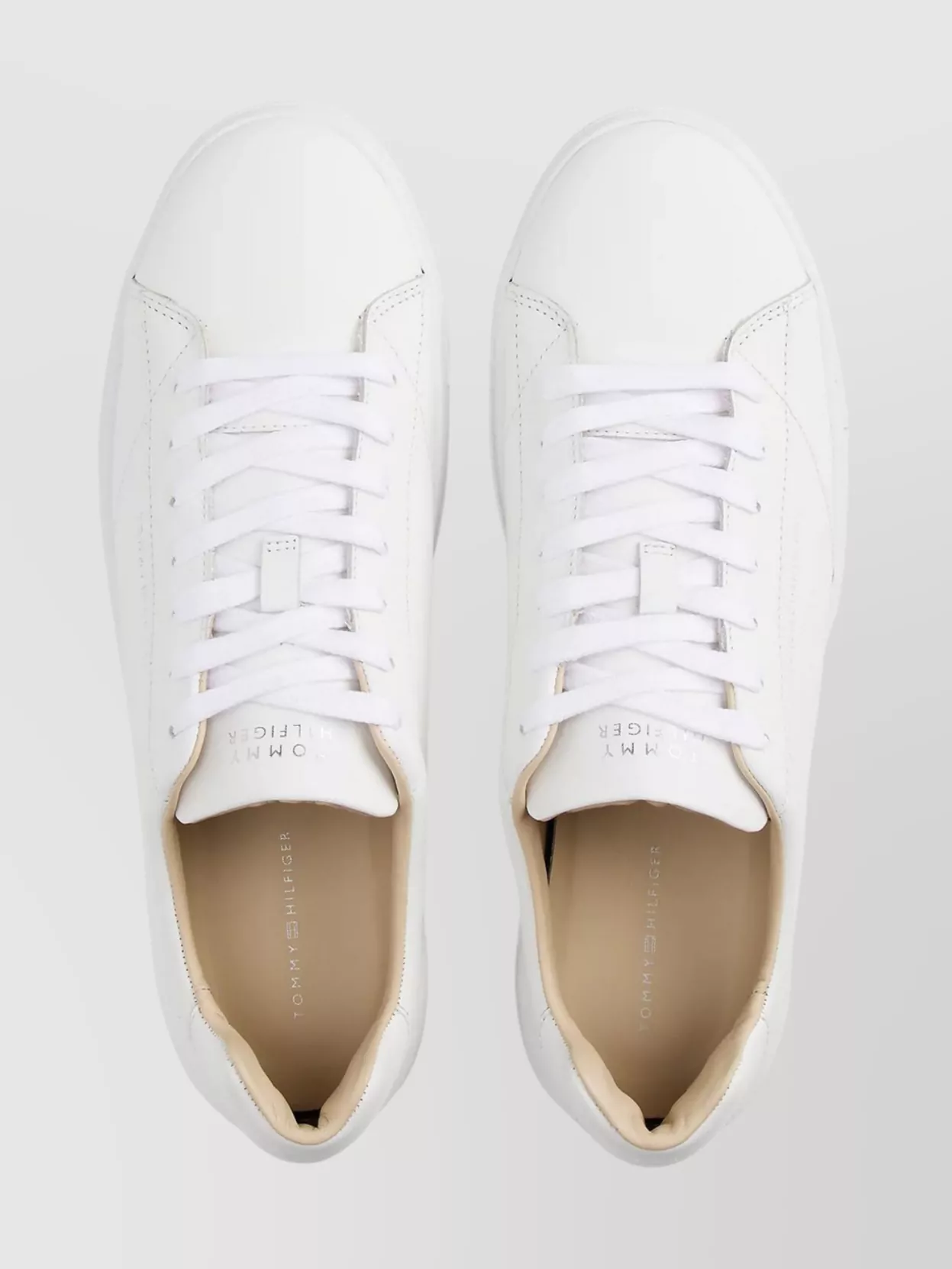 Tommy Hilfiger Leather Low-Top Sneakers With Round Toe