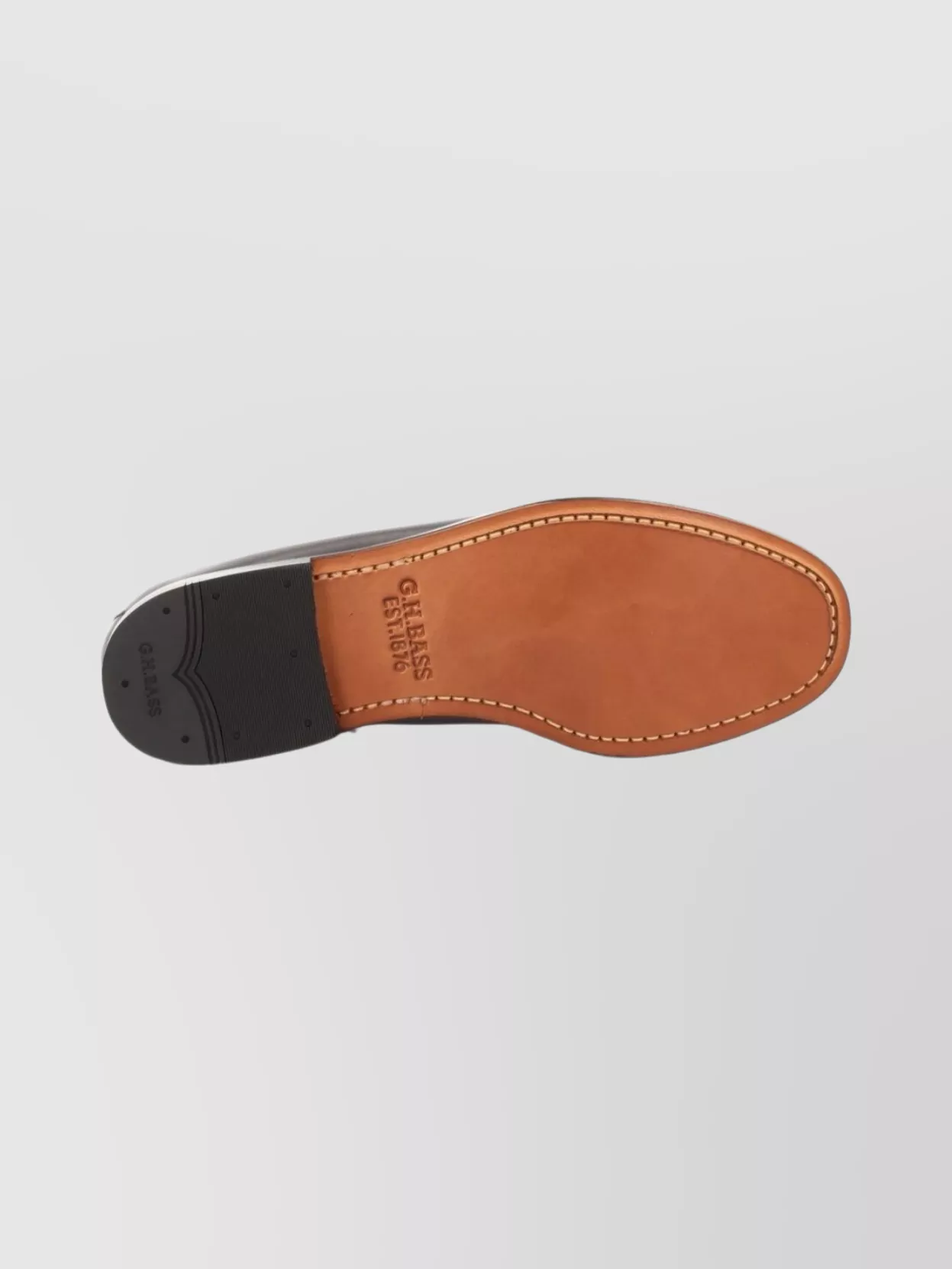 G.h. Bass Round Toe Leather Loafers With Stitched Design