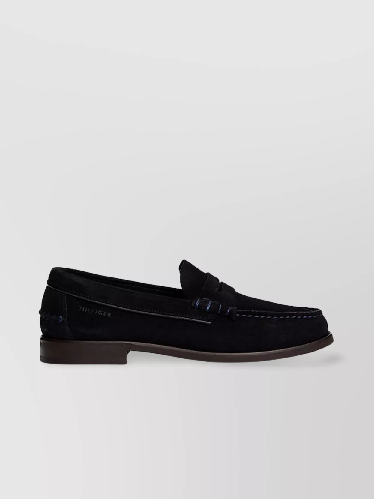 Tommy Hilfiger Loafer With Round Toe And Suede Finish