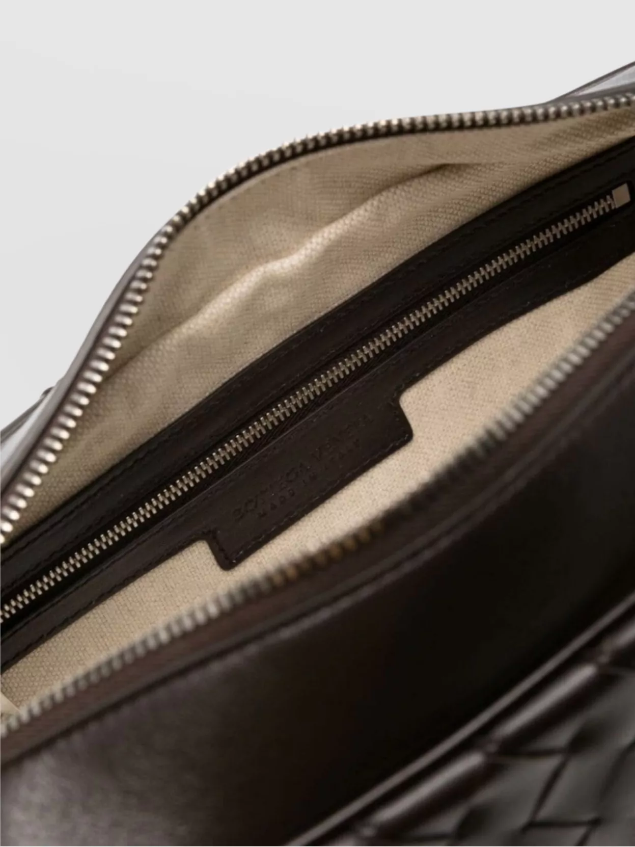 Bottega Veneta Leather Braided Camera Bag With Detachable Strap