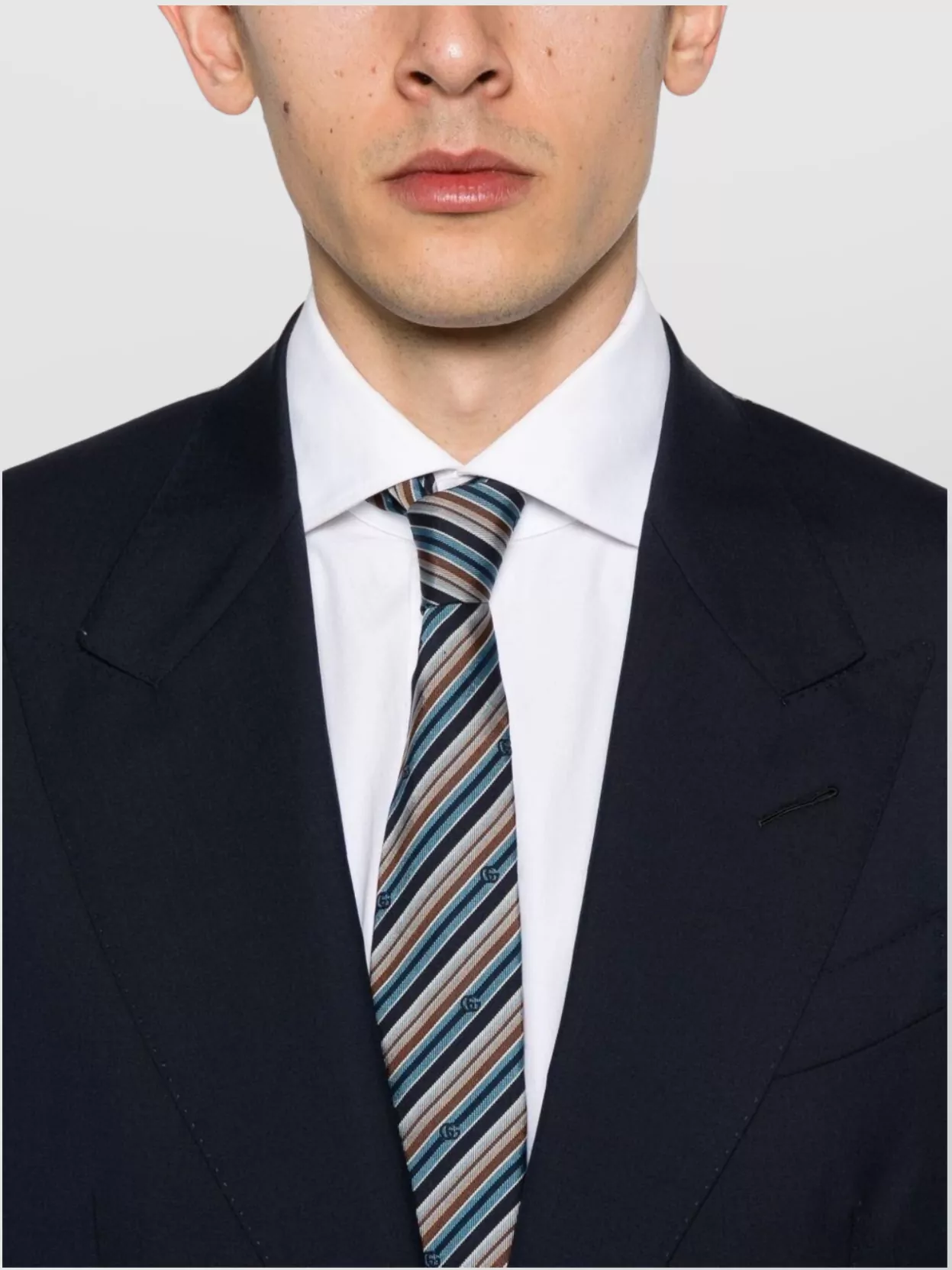 Tom Ford Single-breasted Wool Suit With Flap Pockets In Blue