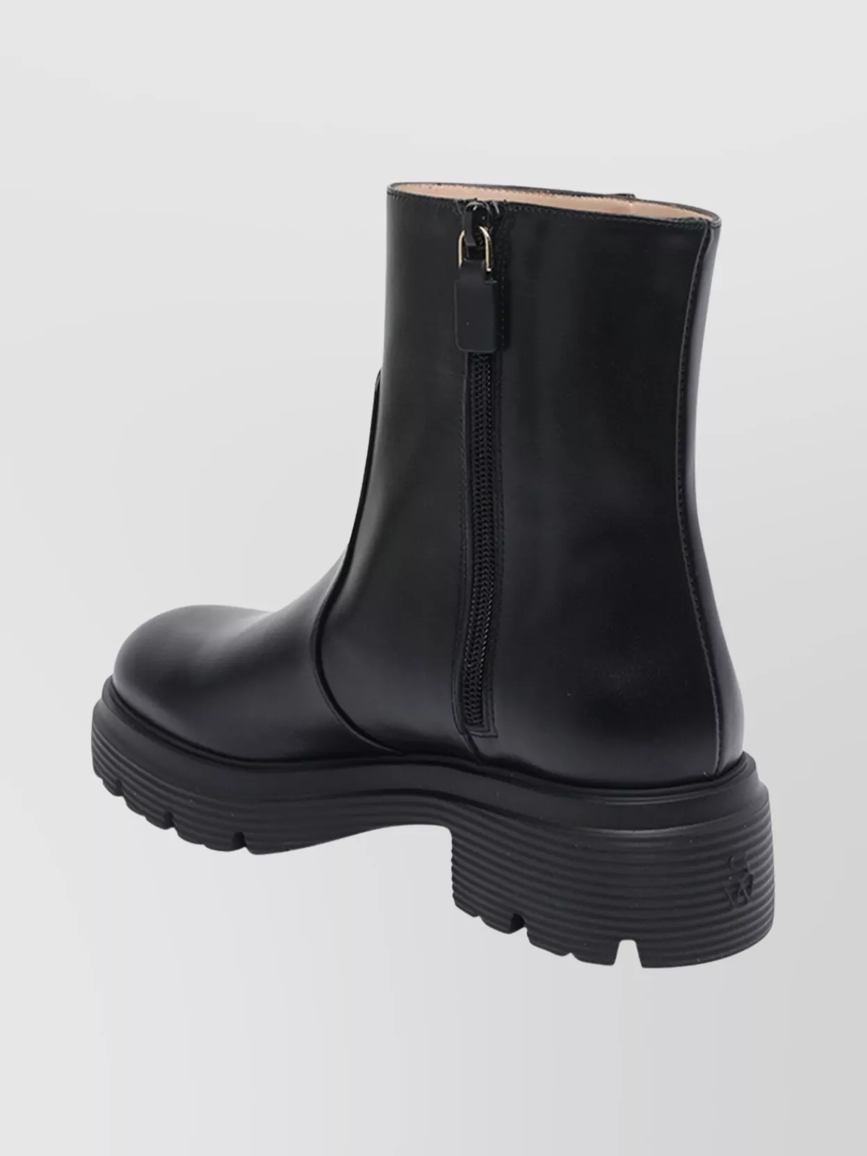 Stuart Weitzman Chunky Heel Leather Ankle Boots With Lug Sole In Black