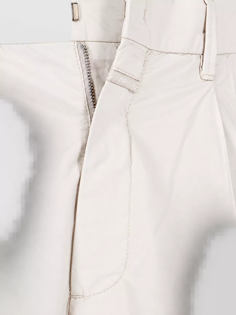 Closed Straight-Leg Trousers
