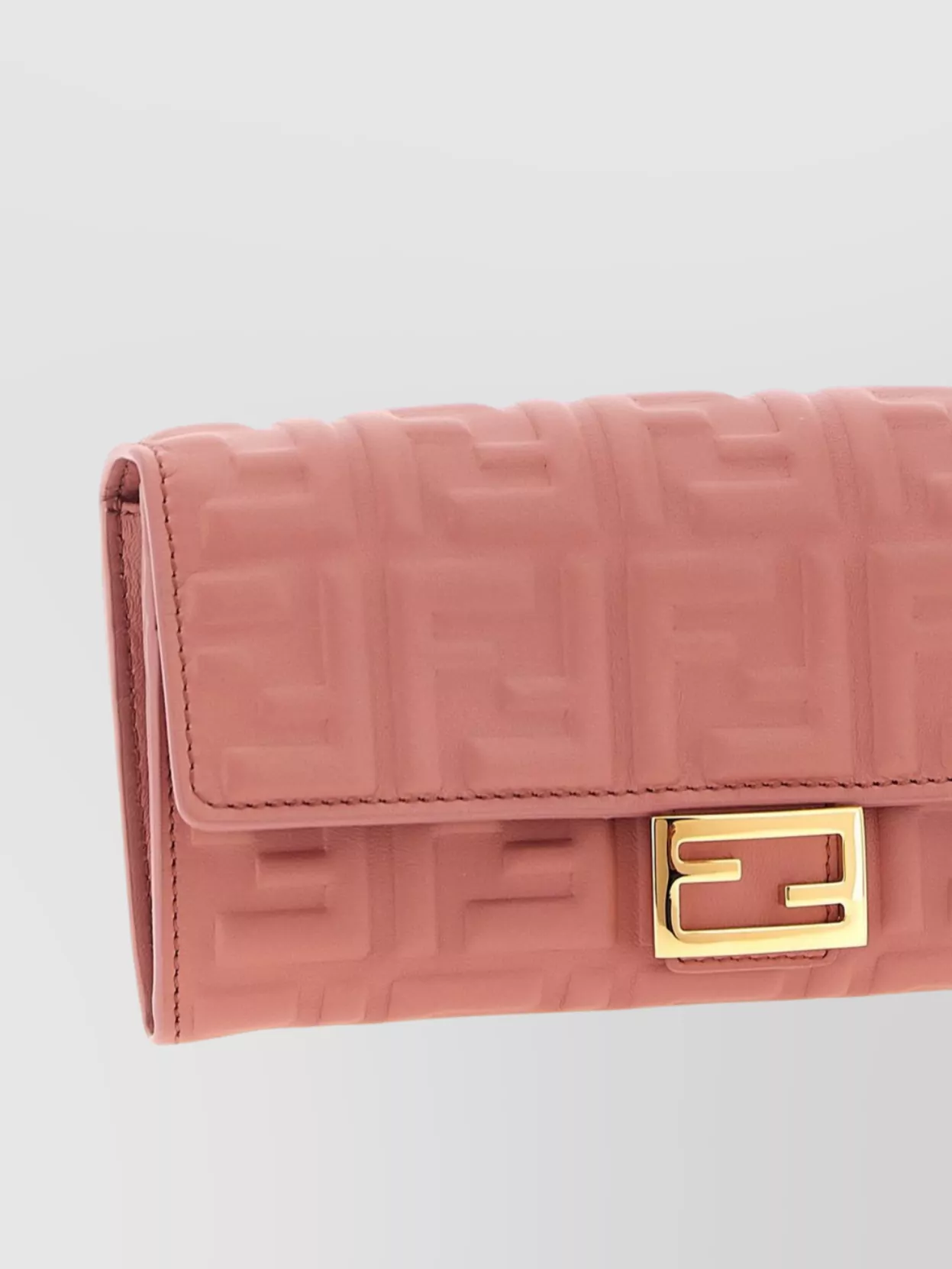 Fendi Chain Strap Wallet Gold-tone Hardware
