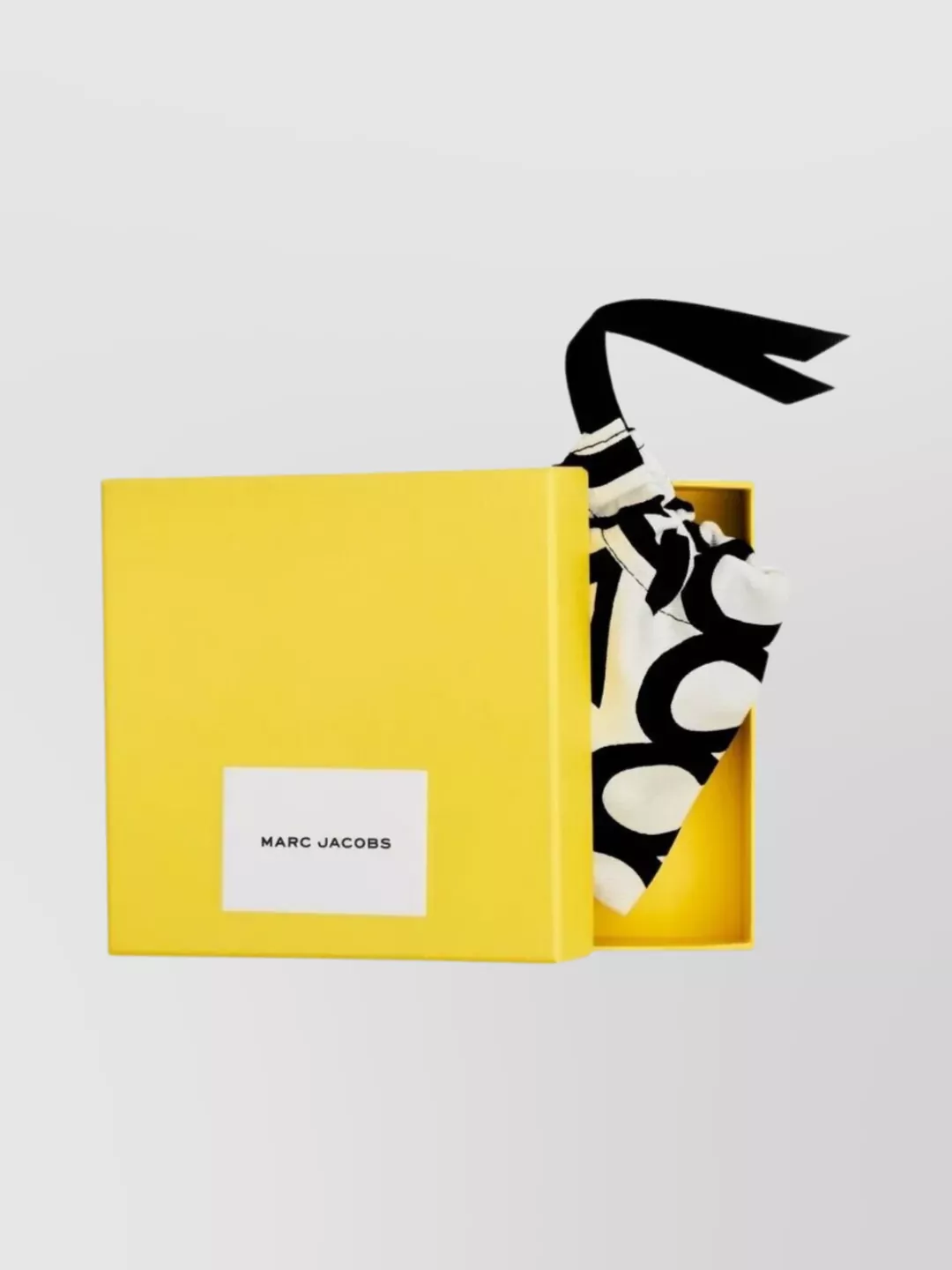 Marc Jacobs Heart Shaped Balloon Stud Earrings