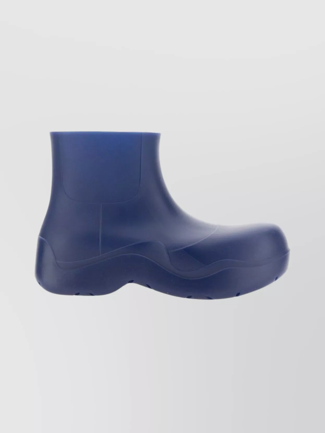 Bottega Veneta Ankle Boots With Round Toe And Rubber Sole