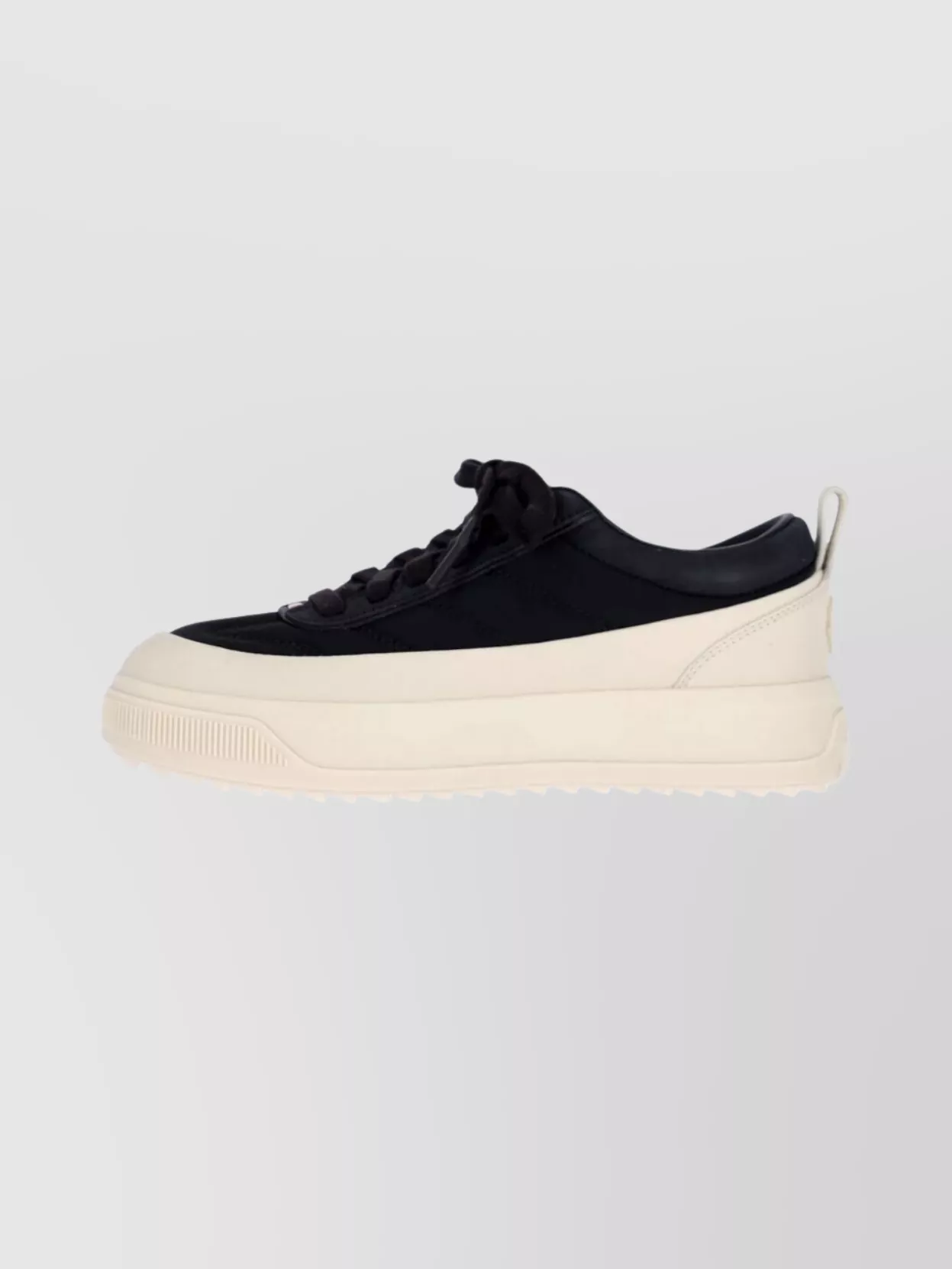 Moncler Casual Sneakers With Contrast Sole And Pull Tab