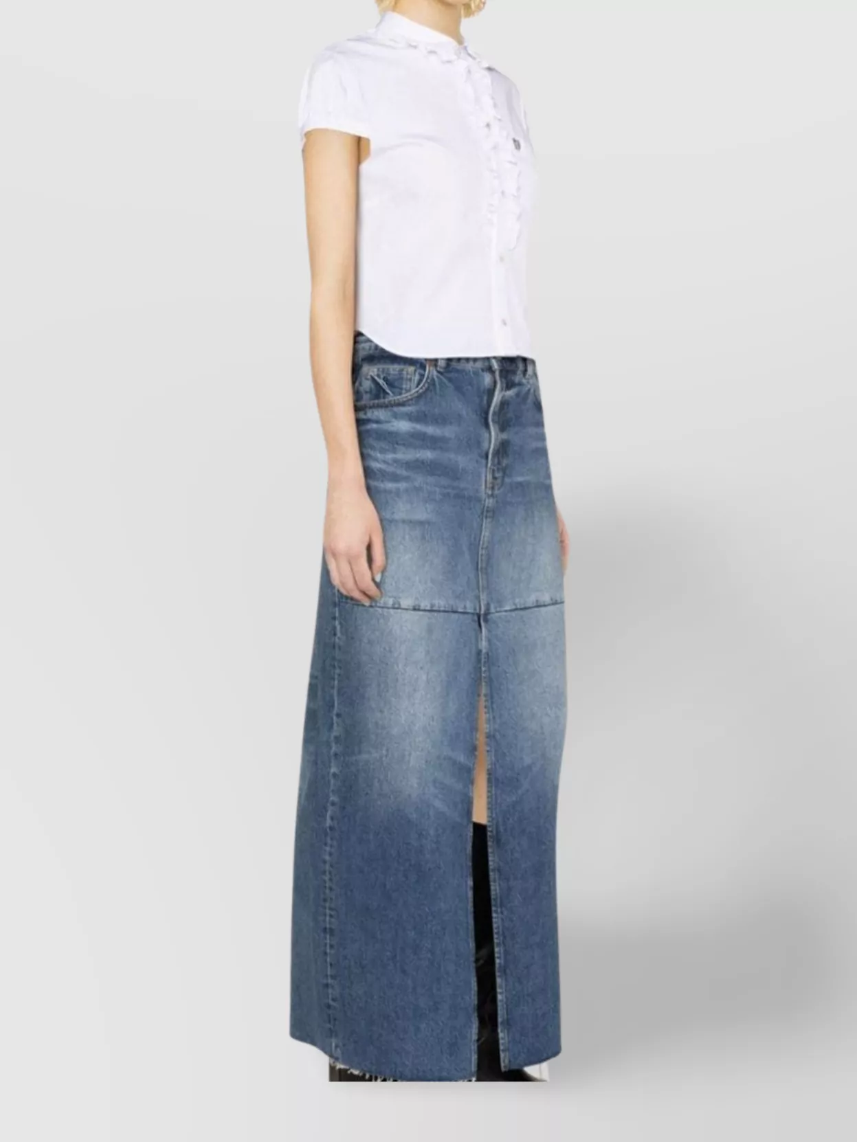 Dsquared2 Short Sleeve Collared Neck Ruffled Front Chest Pocket