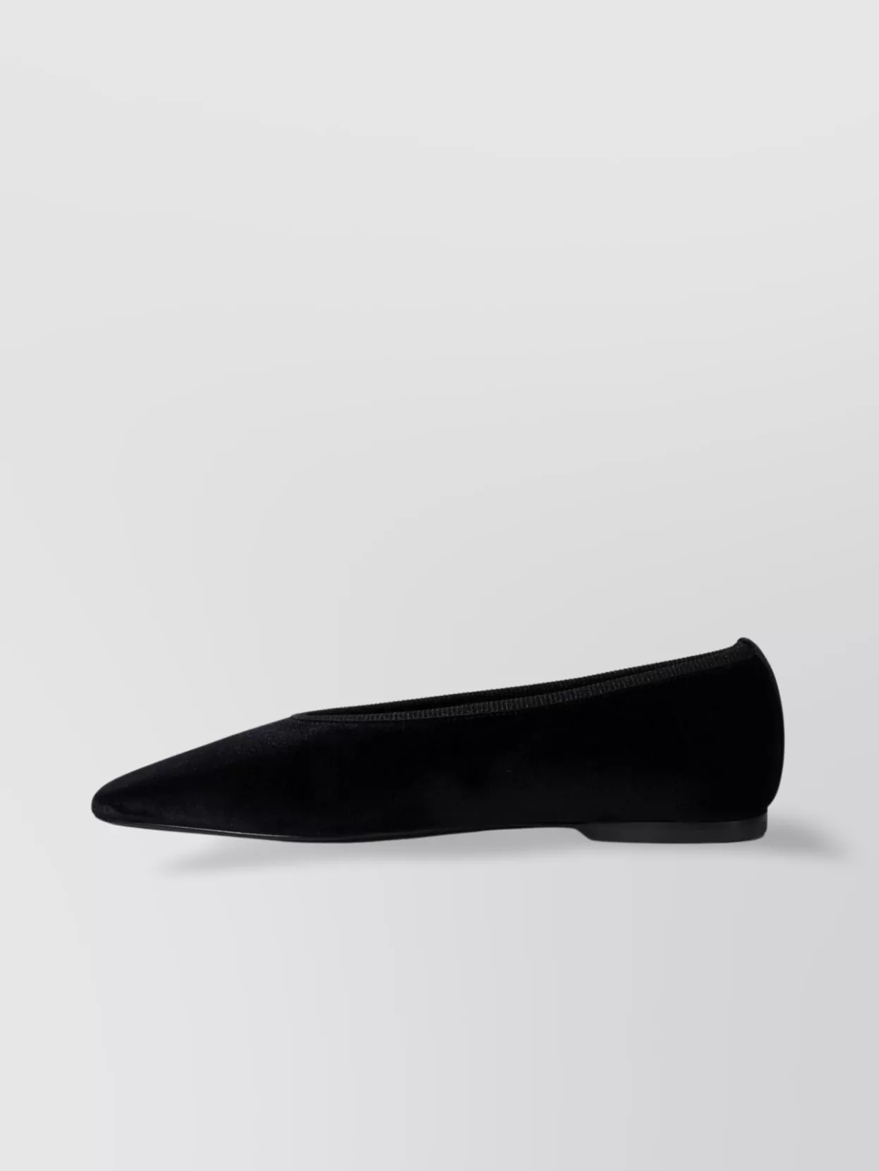 Totême Velvet Round Toe Flat Sole Ballerina