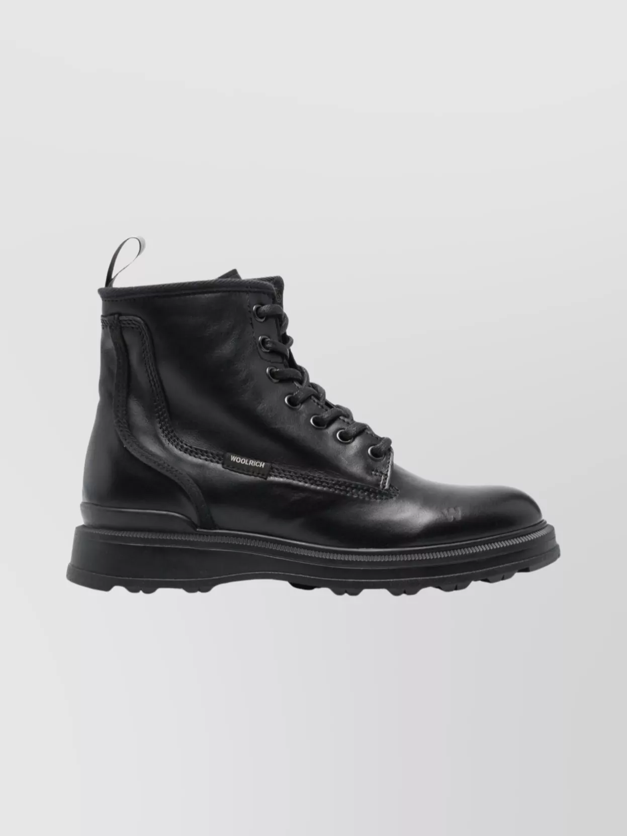 Woolrich Round Toe Chelsea Boots With Lug Sole