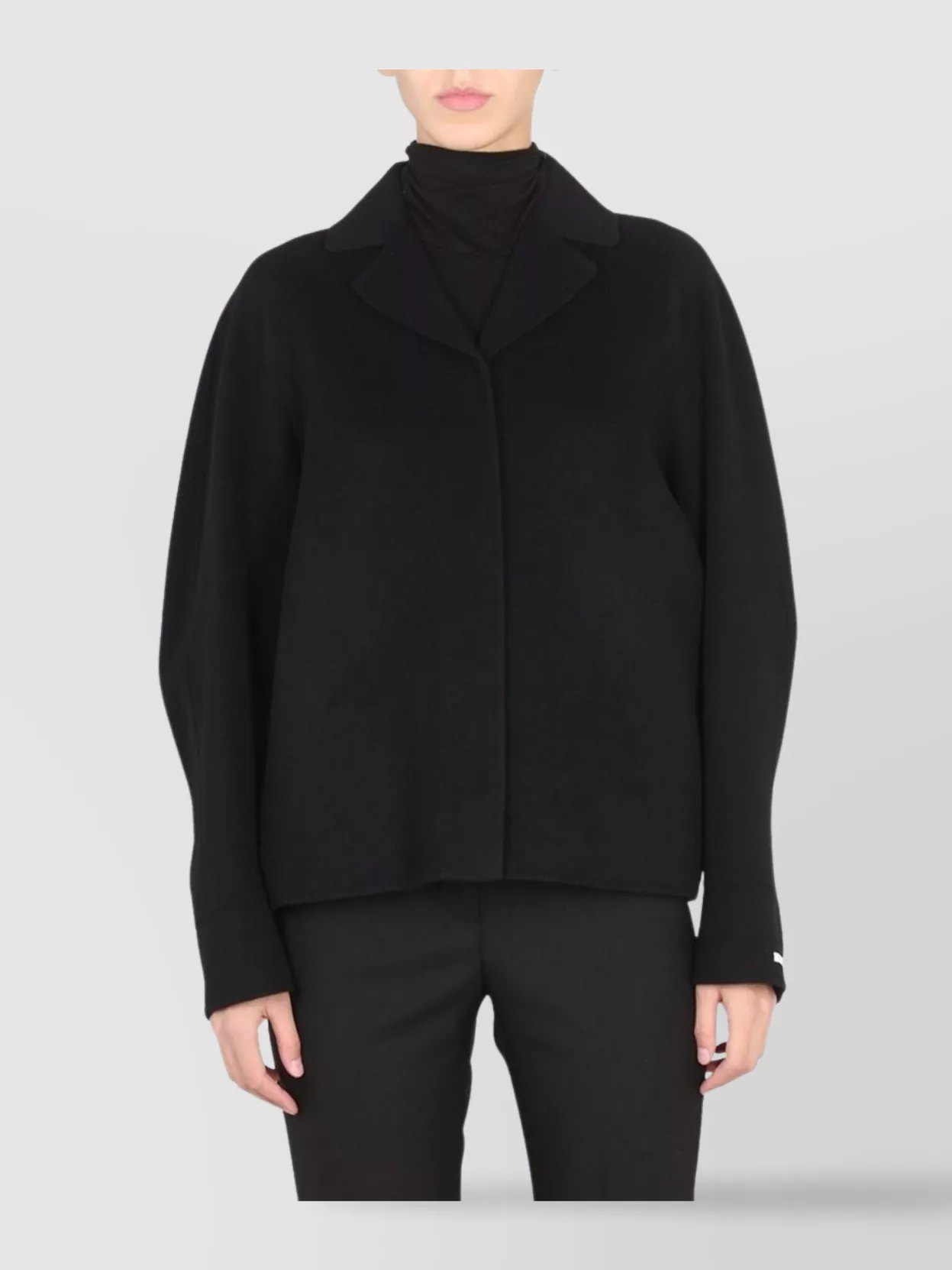 Max Mara Short Coat With Notched Lapels And Long Sleeves In Black