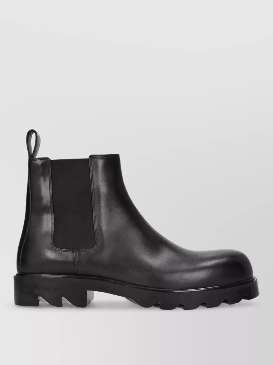 Bottega Veneta Leather Chelsea Boots
