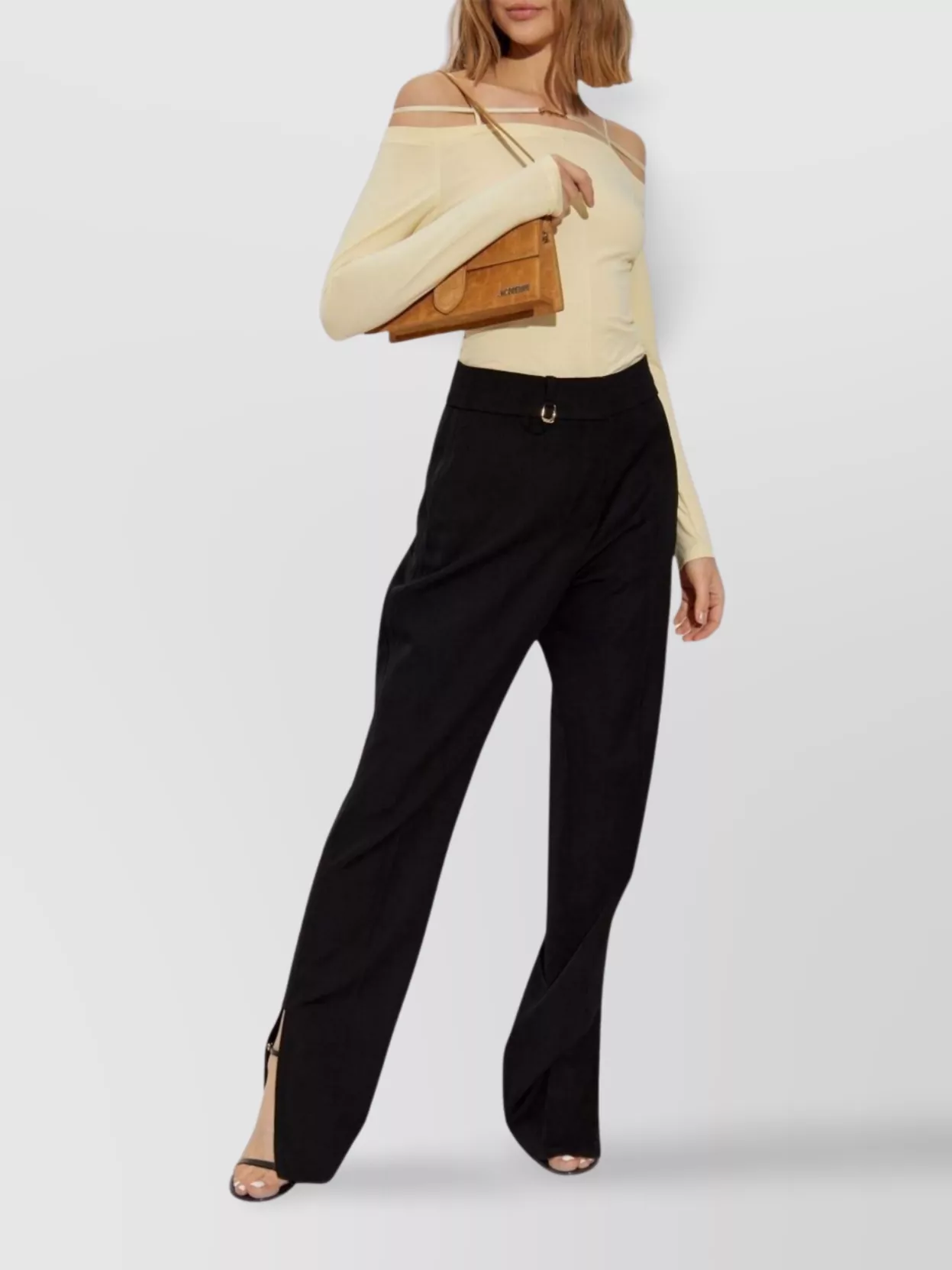 Jacquemus Sierra Off-The-Shoulder Strap Detail Long Sleeves
