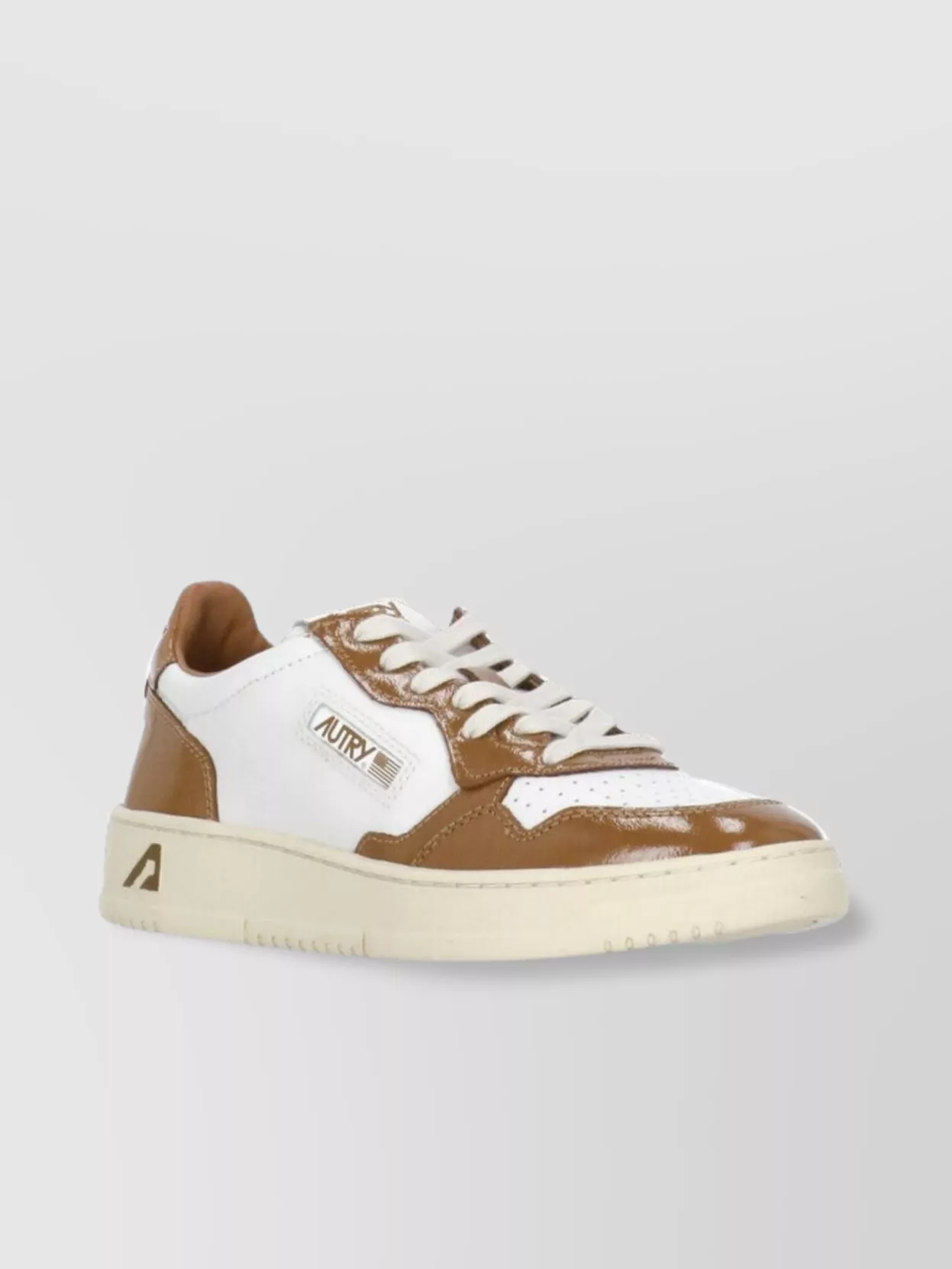 Autry Medalist Leather Low-top Sneakers