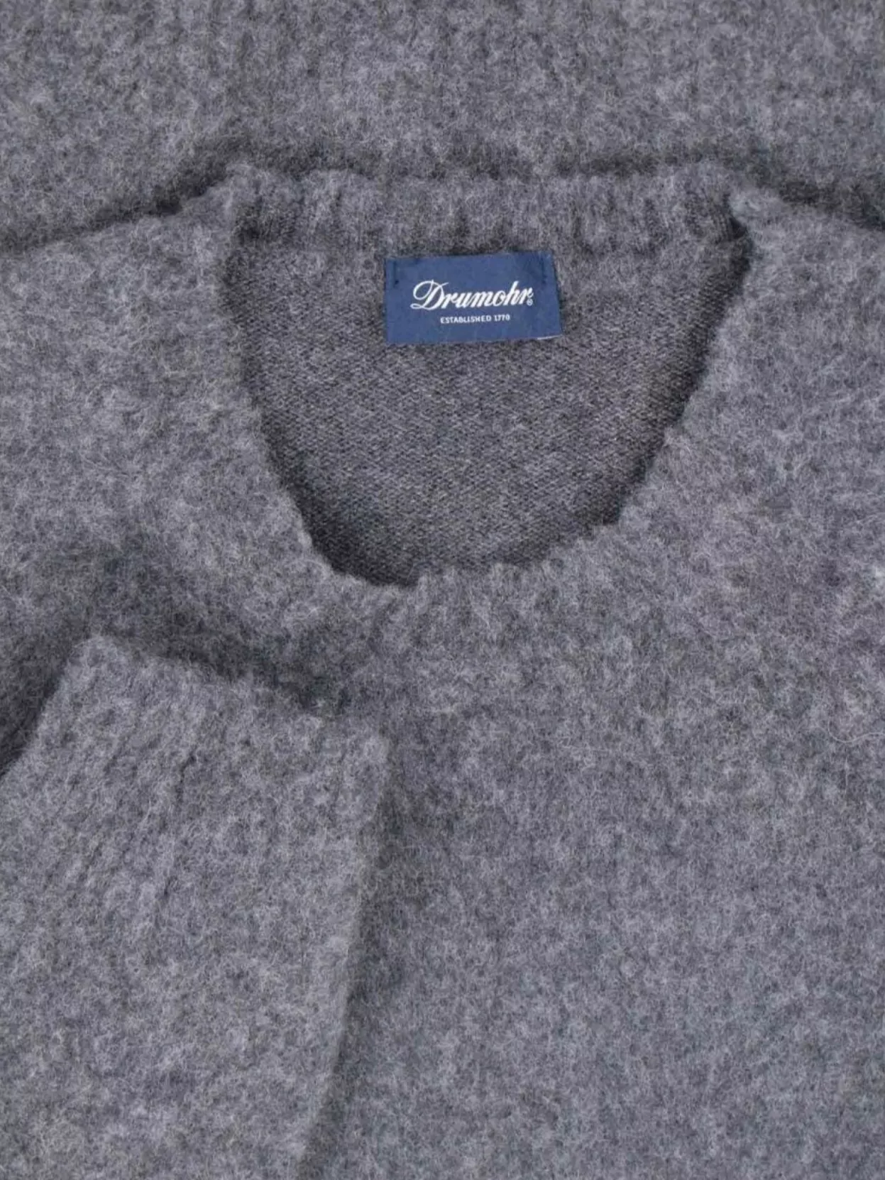 Drumohr Soft Textured Crewneck Sweater With Ribbed Cuffs