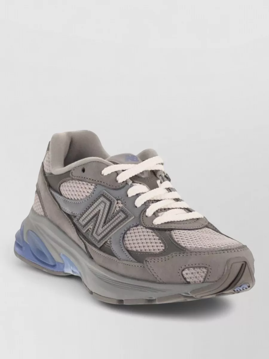 New Balance leather mesh low-top sneakers
