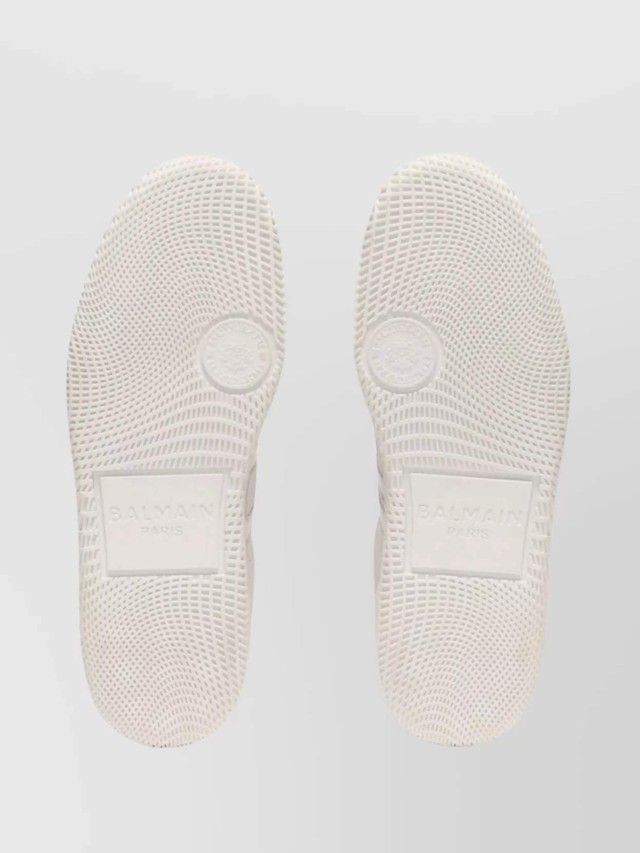 Balmain Round Toe Low-Top Sneakers With Rubber Sole