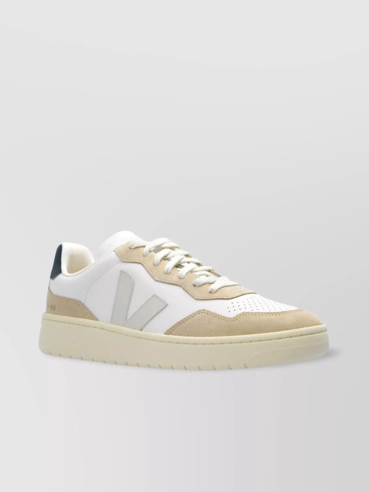 Veja Leather Round Toe Sneakers With Suede Panelling