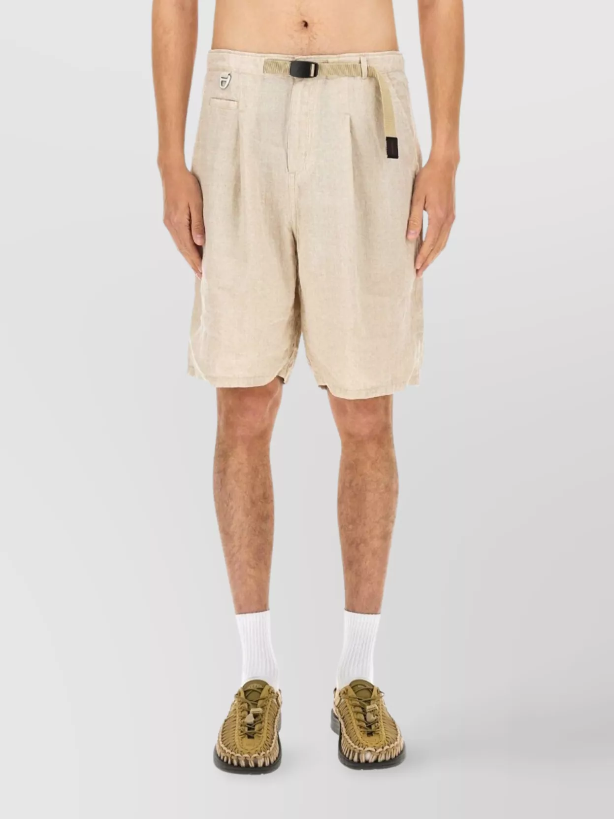 Undercover Relaxed Fit Linen Shorts With Practical Pockets In Multi