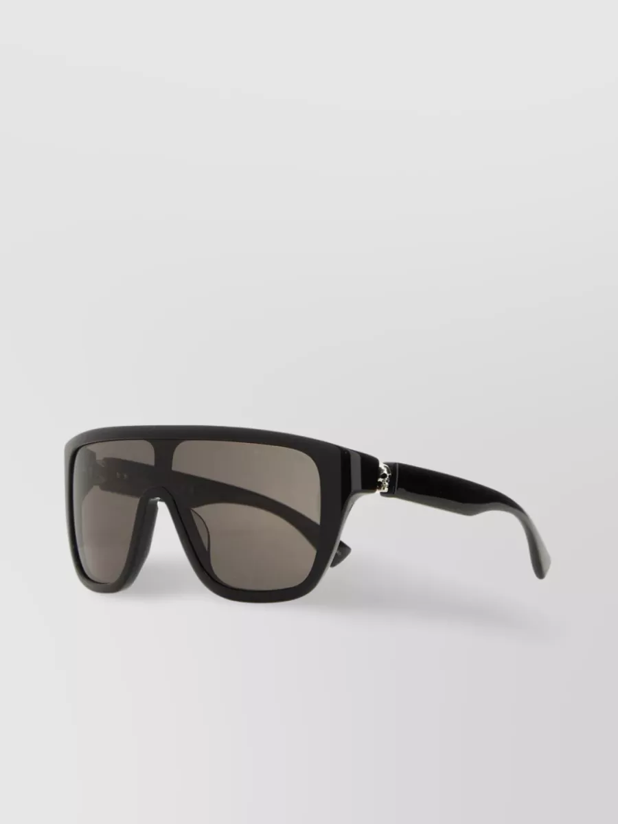 Alexander Mcqueen Bold Oversize Sunglasses With Metal Skull Embellishments