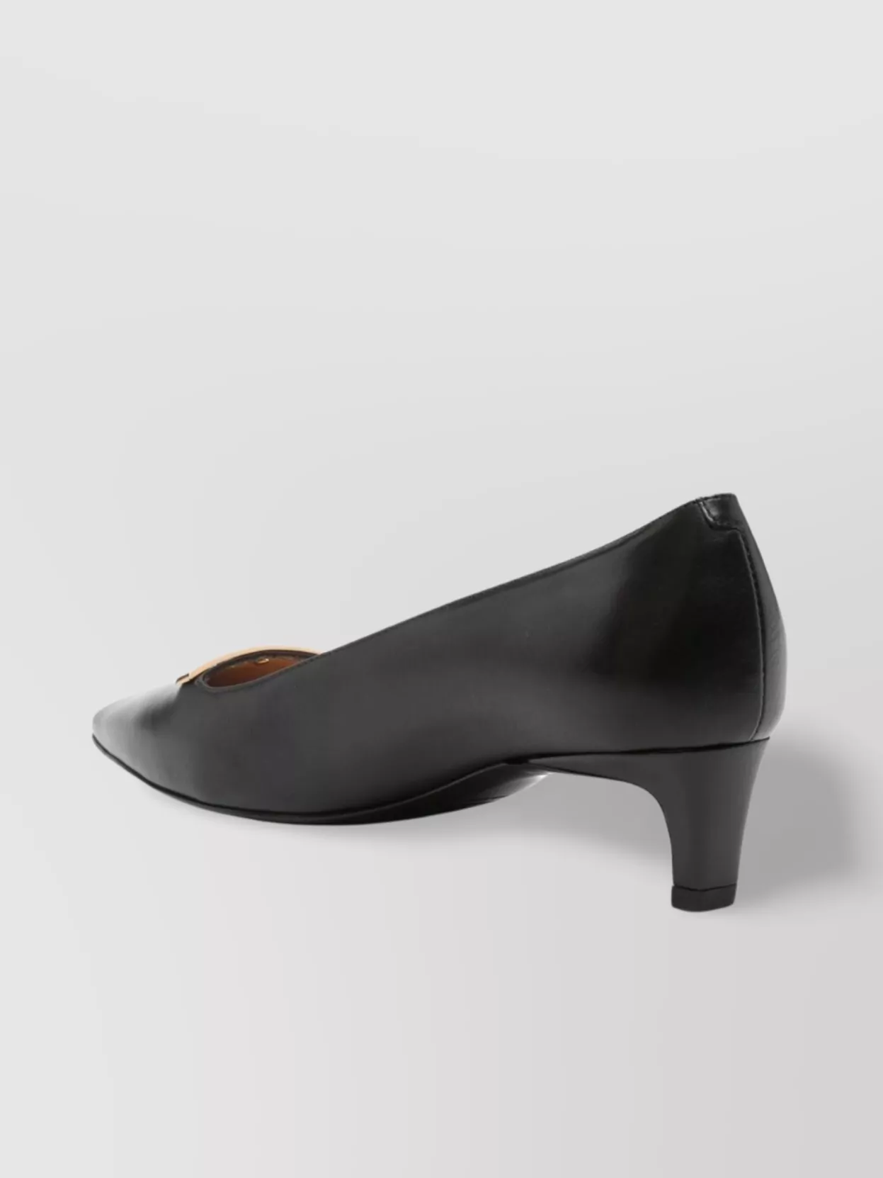 Tod's Pointed Toe Pump Metal Detail