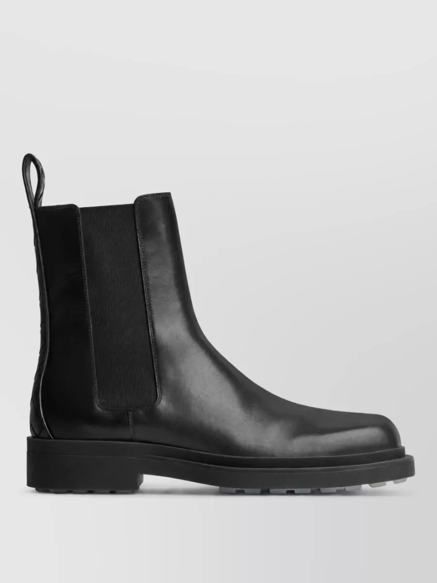 Bottega Veneta Leather Chelsea Boots