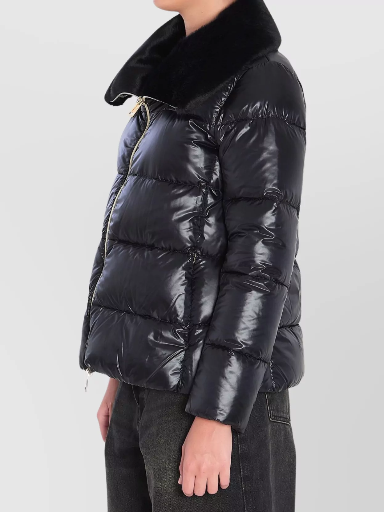Herno Puffer Jacket Fur Collar In Black