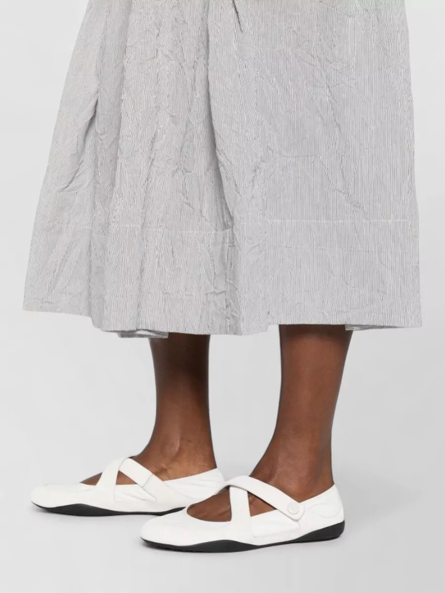 Apuntob Striped Pleated Midi Skirt