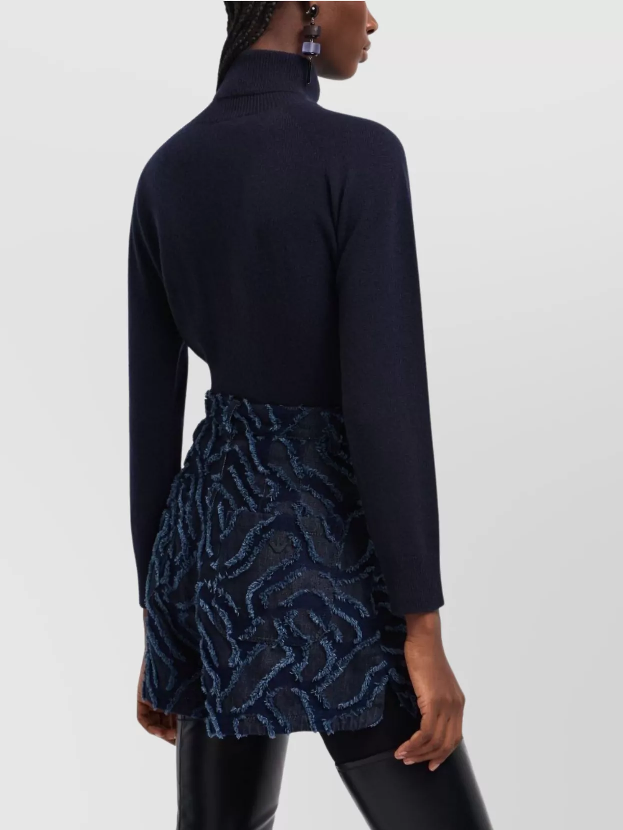 Emporio Armani High Waist Shorts Featuring Abstract Pattern
