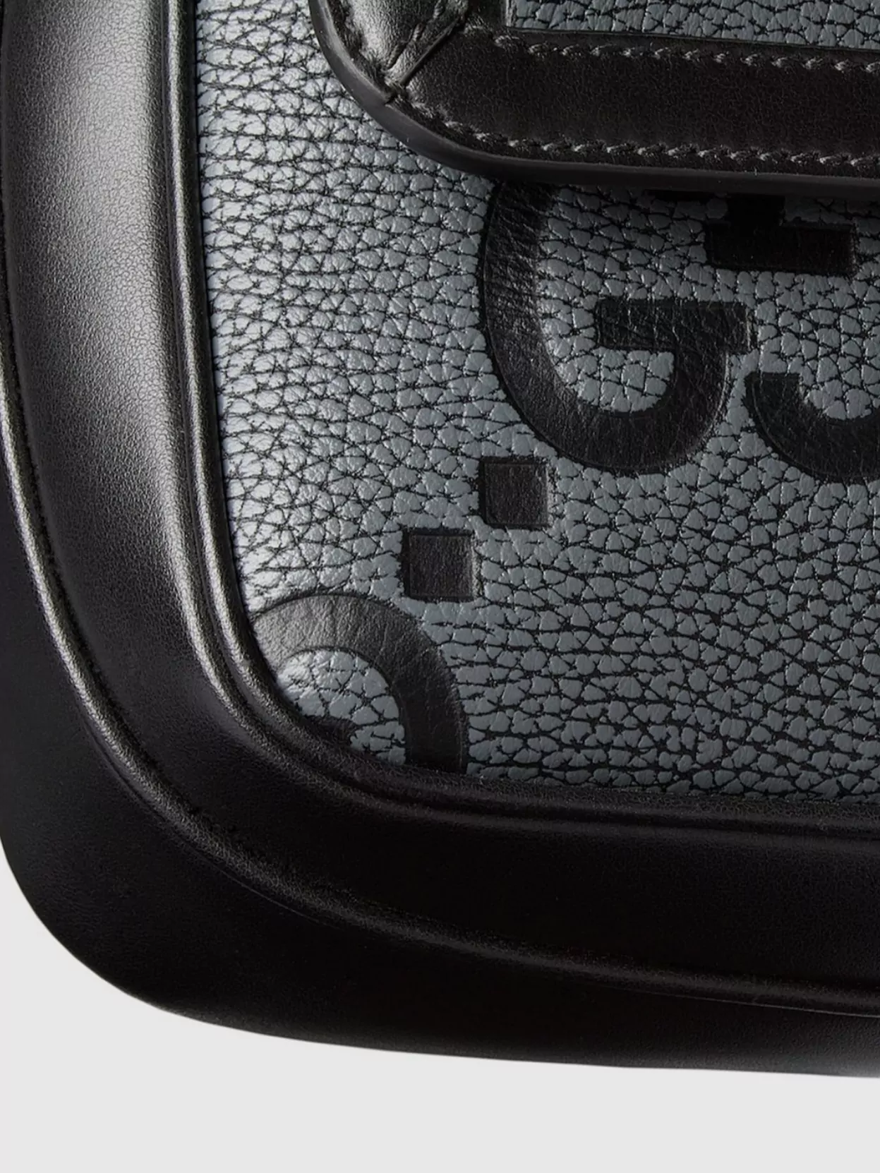 Gucci Small Jumbo Gg Crossbody Bag