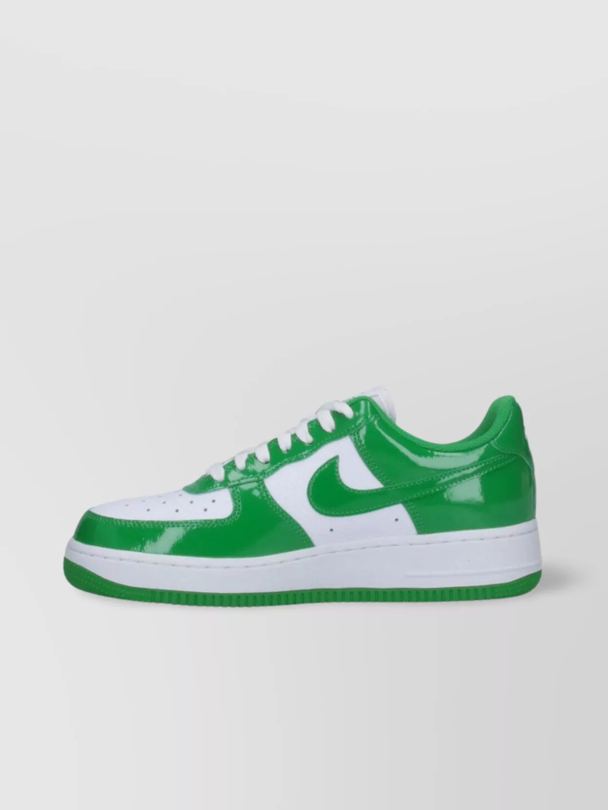 Nike Low Top Perforated Toe Box Sneakers