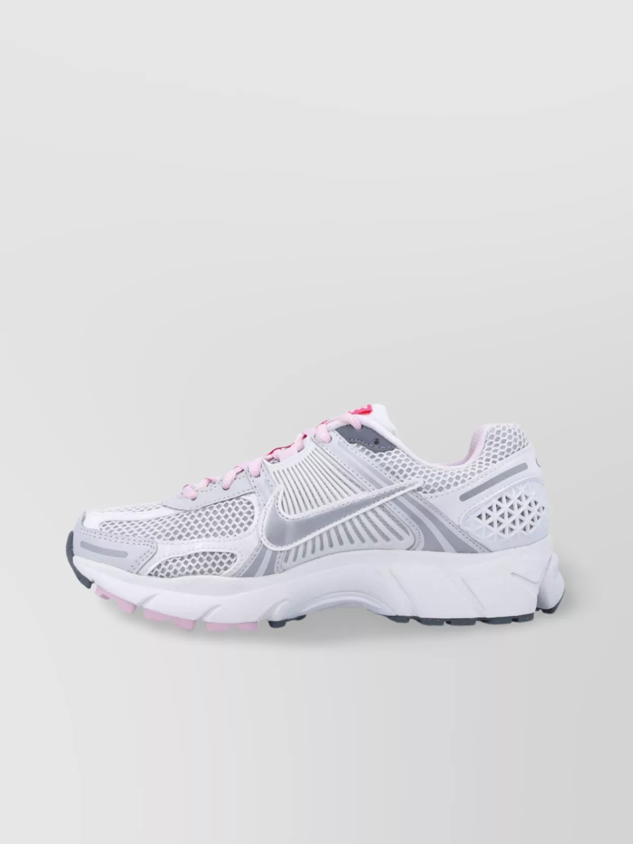 Nike Vomero 5 Zoom Sneakers