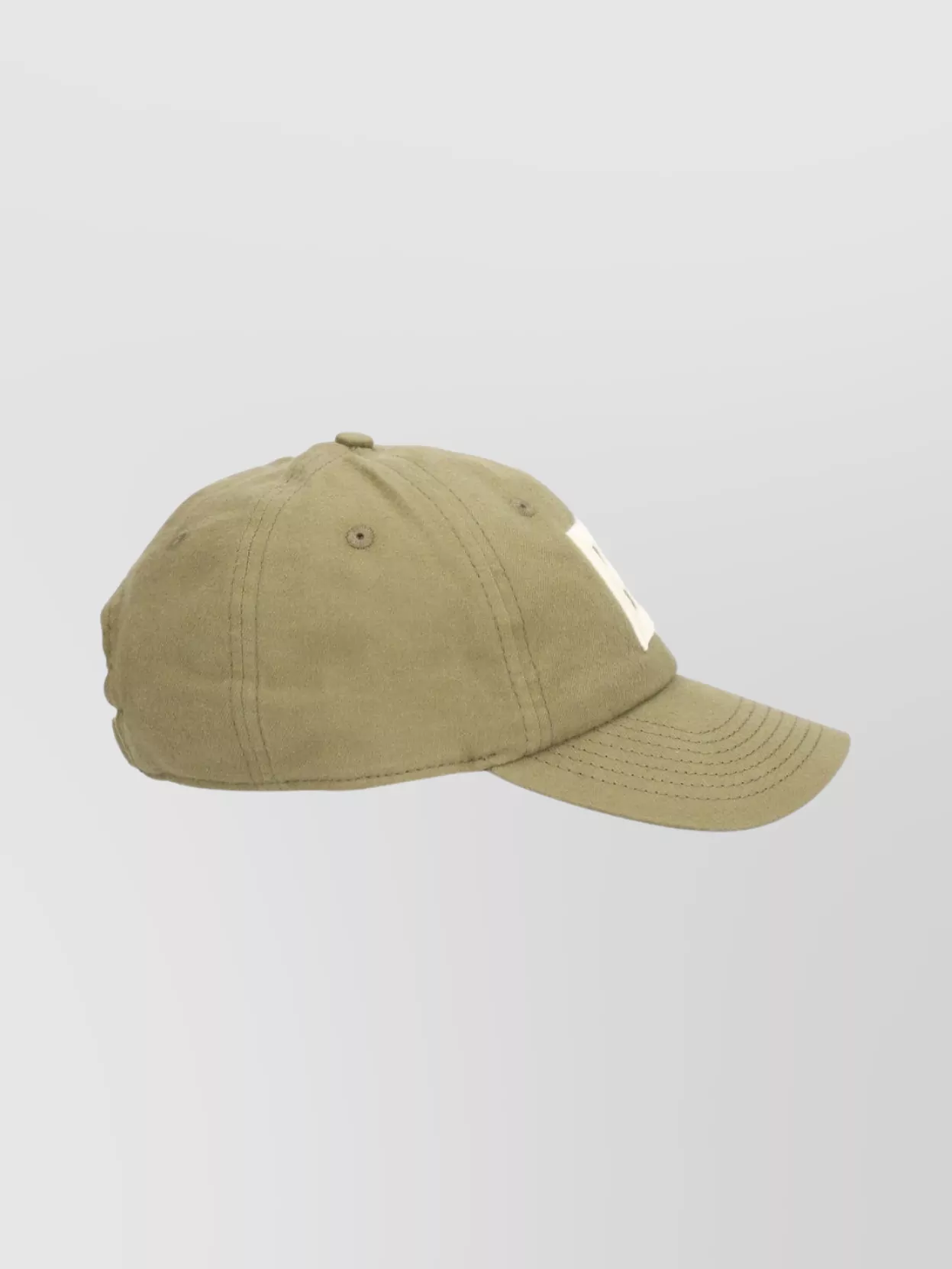 Bally Stylish Hat With Curved Brim Design