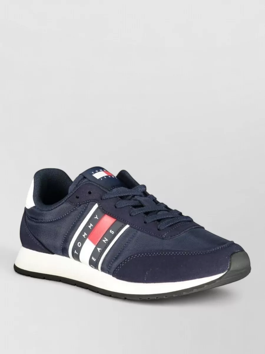 Tommy Hilfiger low-top sneakers