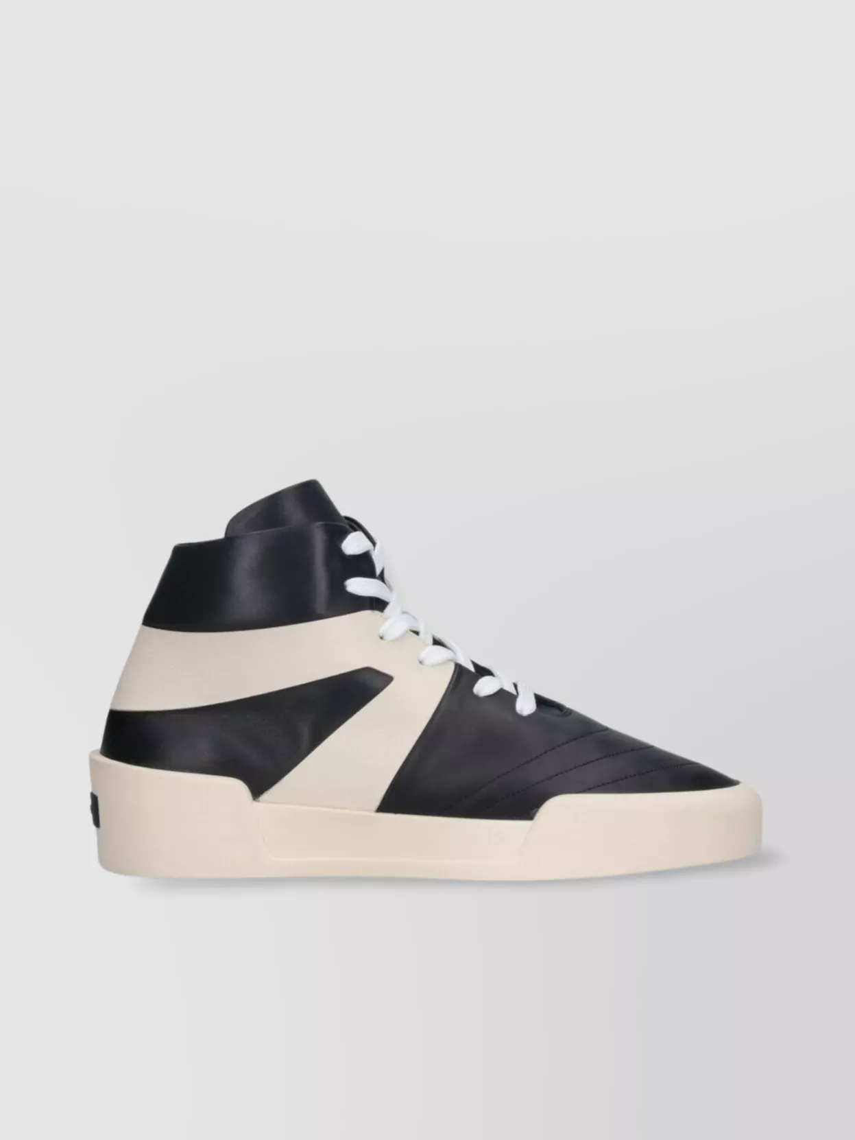 Fear Of God Low Top Sneakers Contrasting Sole