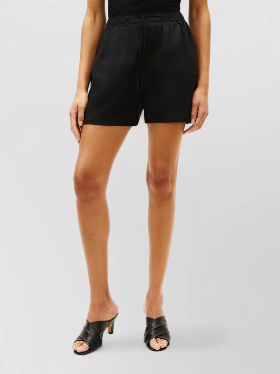 Tommy Hilfiger Linen Knee-Length Shorts