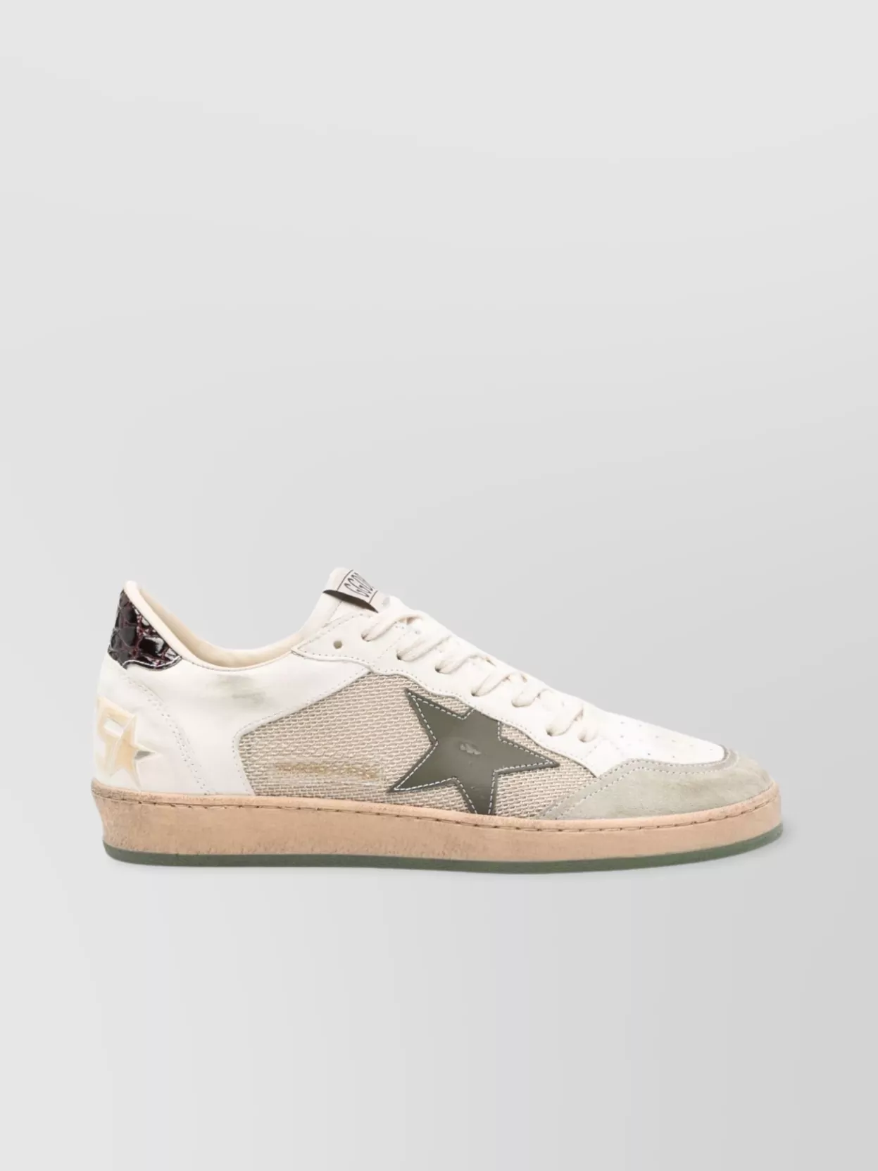 Golden Goose Low top sneakers star detail | The Fashion Square